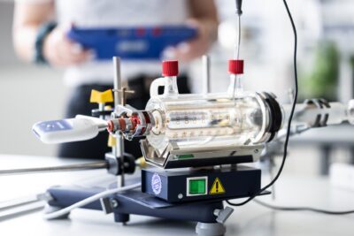 Equazione di stato per gas ideali con Cobra SMARTsense e measureAPP (leggi dei gas: Boyle-Mariotte, Gay-Lussac, Amontons)