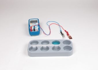 Preparazione di un elettrodo a idrogeno standard semplificato e misurazione di alcuni potenziali standard