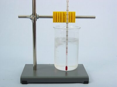 Il ghiaccio galleggia – La densità massima dell’acqua è 4 °C
