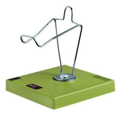 Supporto in metallo con base