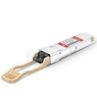 40 Gigabit to 4 x 10 Gigabit Multifiber Push-On MPO) fiber splitter transceiver