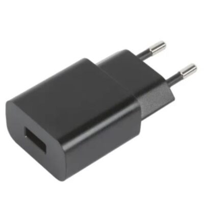 ALIMENTATORE USB UNIVERSALE 5V – 2.4 A