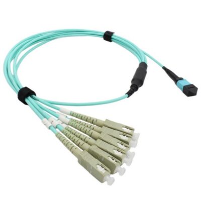 EQUIP – Cavo in fibra ottica multimodale OM3 da MTP a 6x SC Simplex – 1m