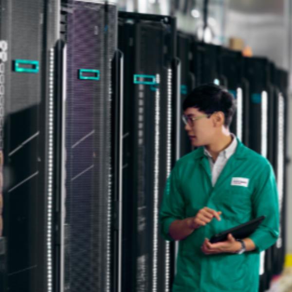 HPE MR416i‑p Gen11 x16 Lanes 8GB Cache PCI SPDM Plug‑in Storage Controller