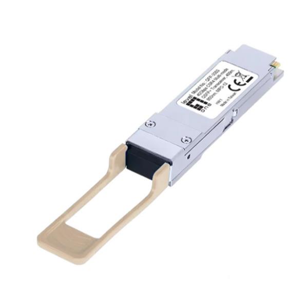 LEVELONE QFP-3003 – TRANSCEIVER QSFP+ multimodale CSR4 da 40 Gbps, 400m, 850nm, MPO-12