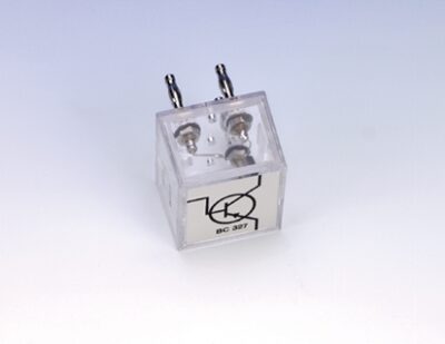 Transistor BC327, base sinistra, G3