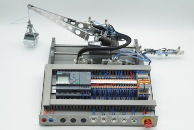 PHYWE gru girevole modello 2 set di materiali meccanici industriali EPN2 pneumatica LOGO motori elettrici