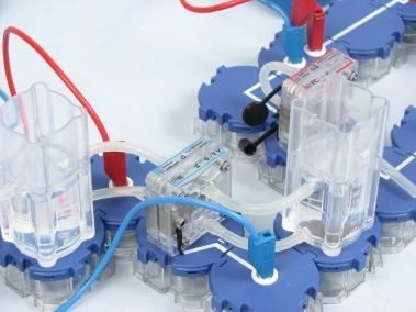 caratteristica corrente-tensione di una cella a combustibile che respira aria