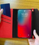 ATHENA - Pochette universale a portafoglio effetto safiano con chiusura magnetica compatibile con smartphone fino a 6.9"