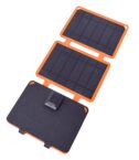 Caricabatteria a ricarica solare con porta USB-A, certificazione IP67, potenza massima 10 Watt, due moschettoni inclusi