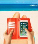 SPLASHWALLET - Custodia impermeabile compatibile con smartphone fino a 6.2", massima protezione da sabbia, creme, polvere e spruzzi d'acqua, certificazione IPX4