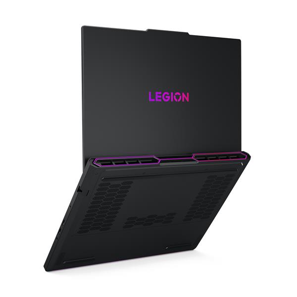 Lenovo Legion Pro 7i - con alimenattore